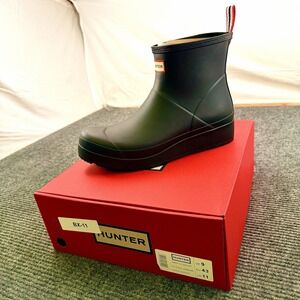 HUNTER Original Play Short Rain Boot Womens Size 11 Matte Black Waterproof Wedge
